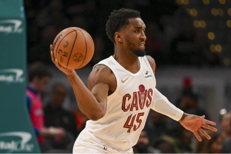 NBA-骑士116-95大胜鹈鹕：米切尔复出表现一般