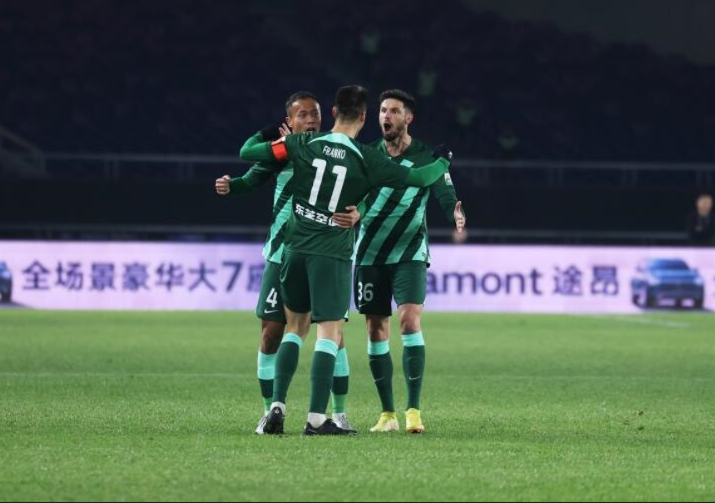 中超-10人浙江1-0深圳 孙国文染红 新鹏城中超首秀无缘胜利